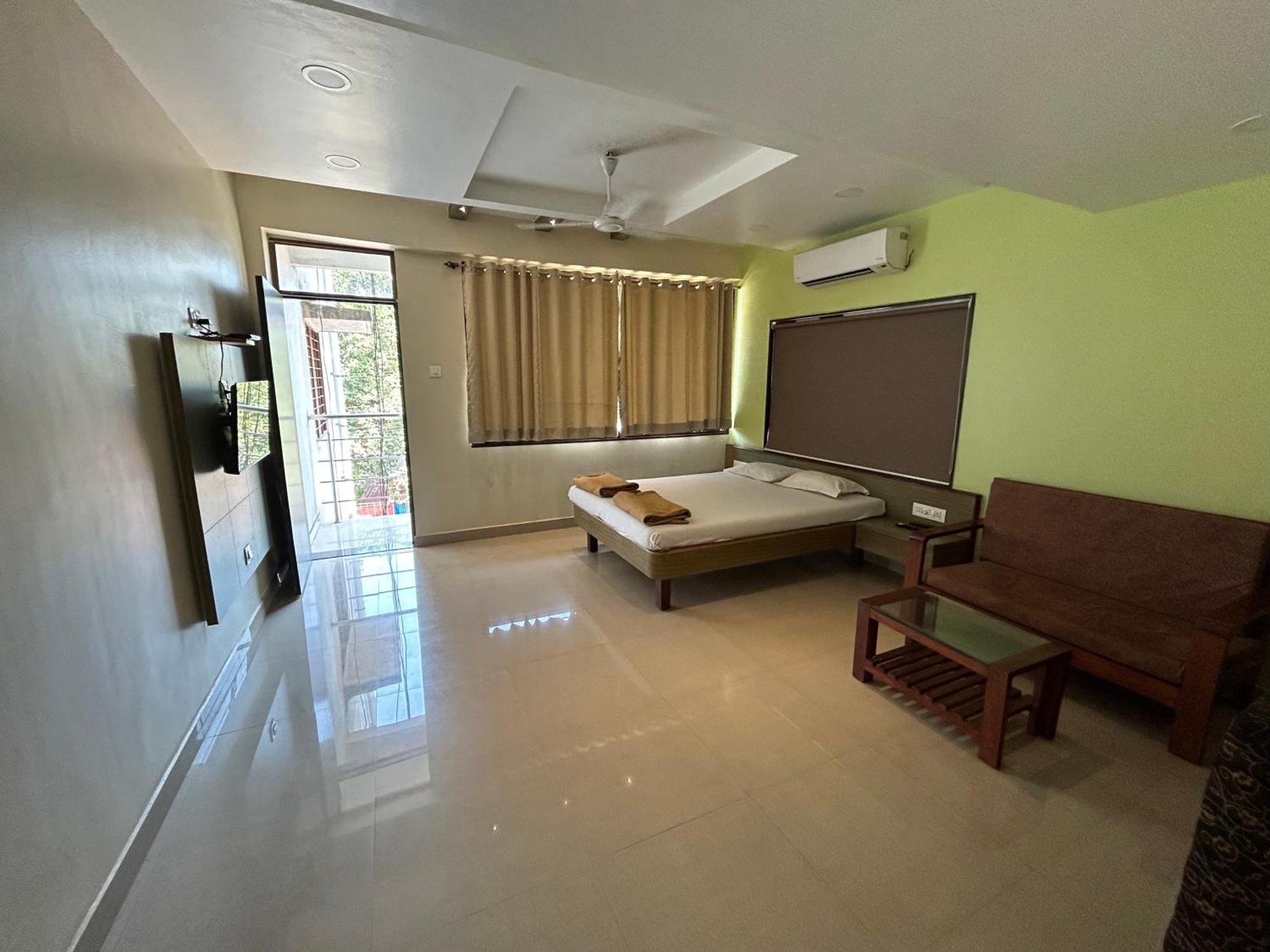Hotel Aaba'S Gomantak Sawantwadi Exterior foto